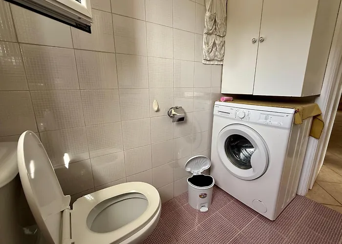 Nefeli Villa Piqeras