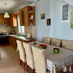 Nefeli Villa